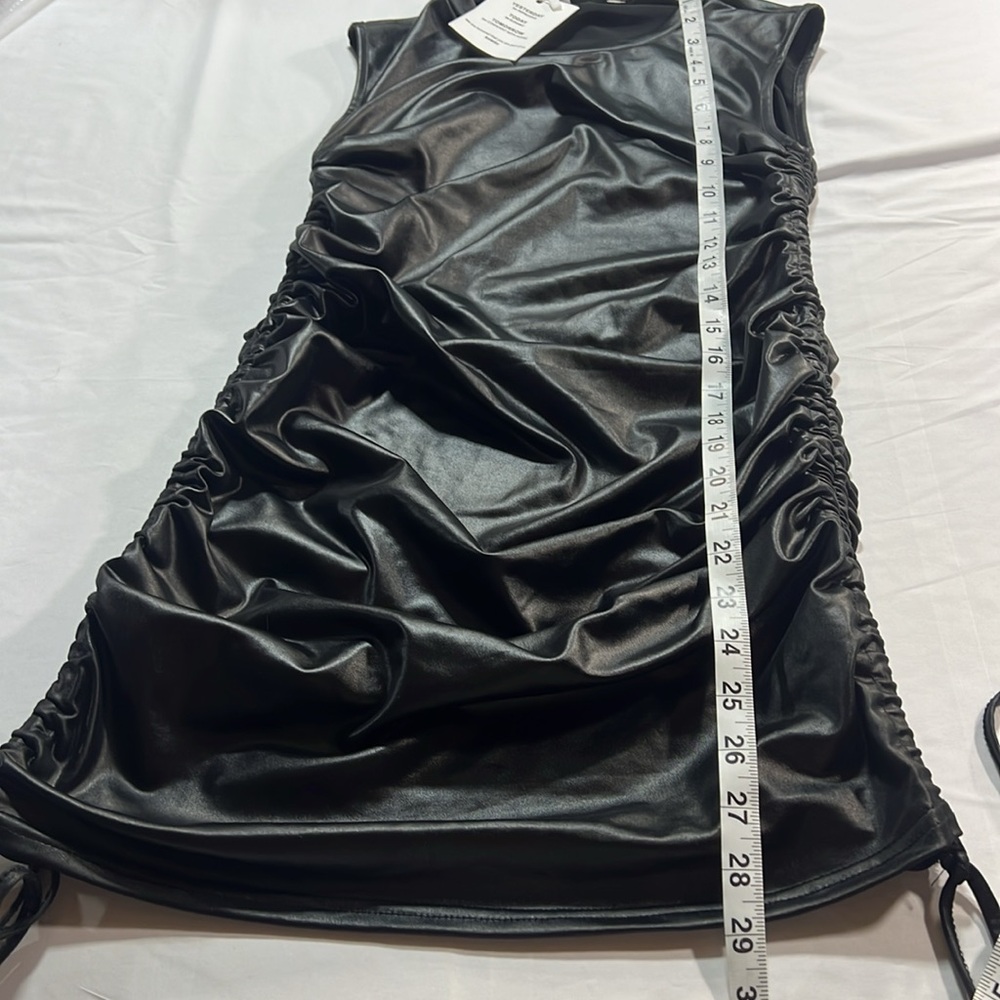 Ramisu black stretchy pleather dress NWT size medium - Picture 6 of 8